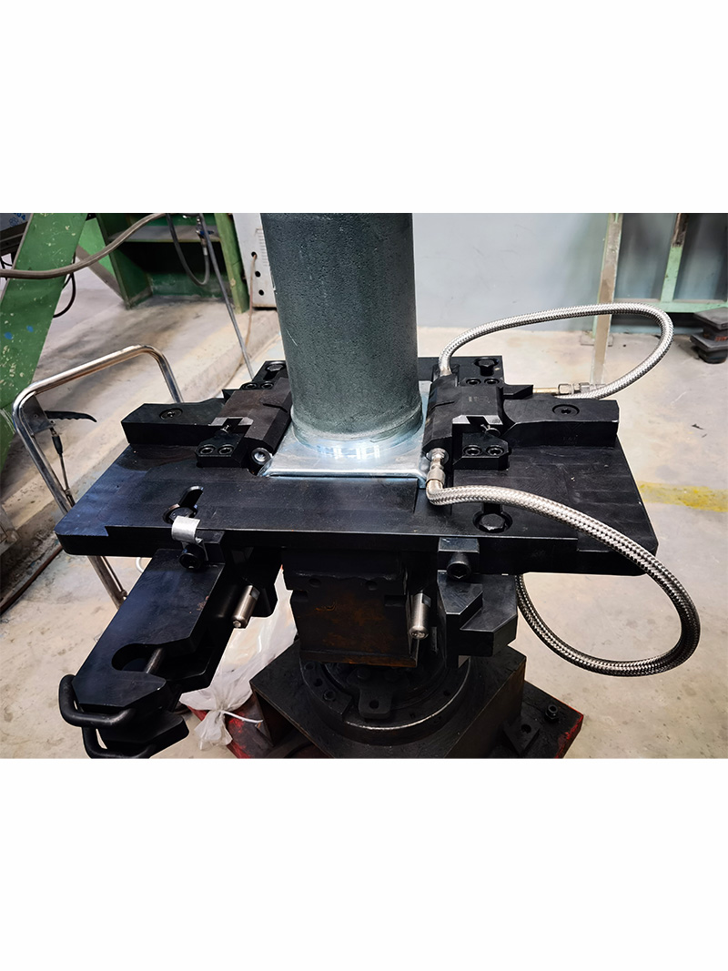 Tundish slab quick change mechanism-2
