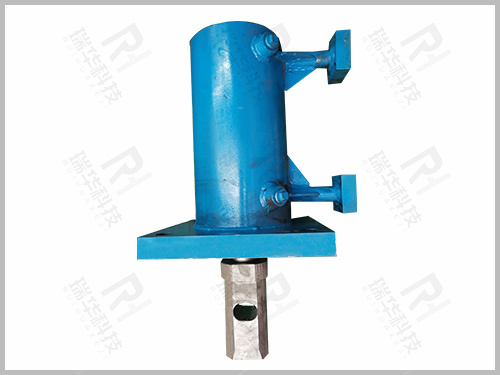 Converter water-cooled hydraulic cylinder